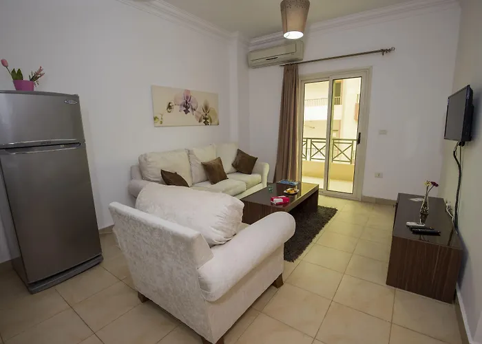 אכסניה Lilly Center (adults Only) *